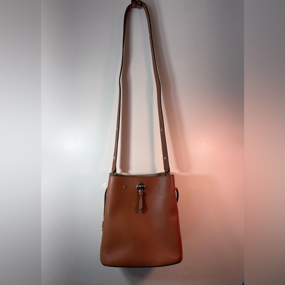 Kate Spade Marti Large Crossbody Bucket Bag - Picture 5 of 15
